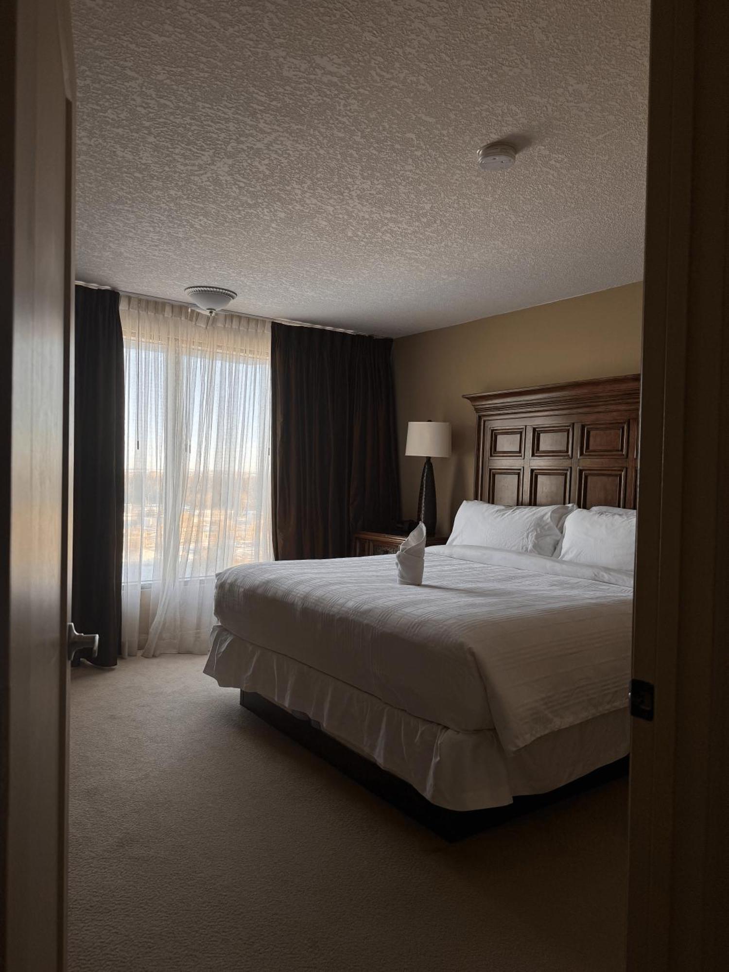 Red Deer Resort & Casino Exterior foto